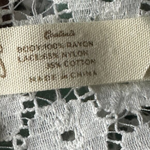 EUC - Matilda Jane Enticing Eyelet Top on Mint Green - Size Medium - Picture 9 of 10